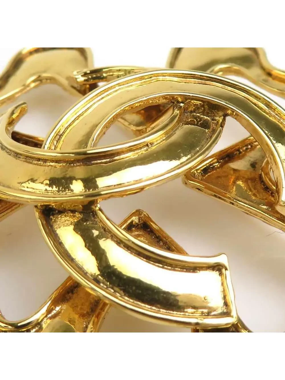 Auth Chanel Vintage Cc Logo Brooch Gold #302710C46B